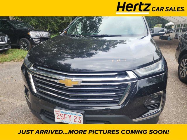 2022 Chevrolet Traverse LT Leather