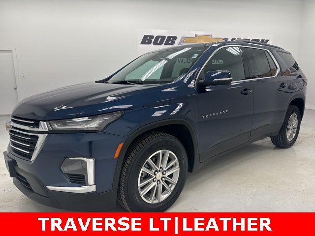 2022 Chevrolet Traverse LT Leather