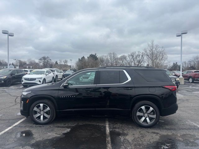 2022 Chevrolet Traverse LT Leather