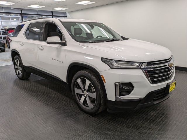 2022 Chevrolet Traverse LT Leather