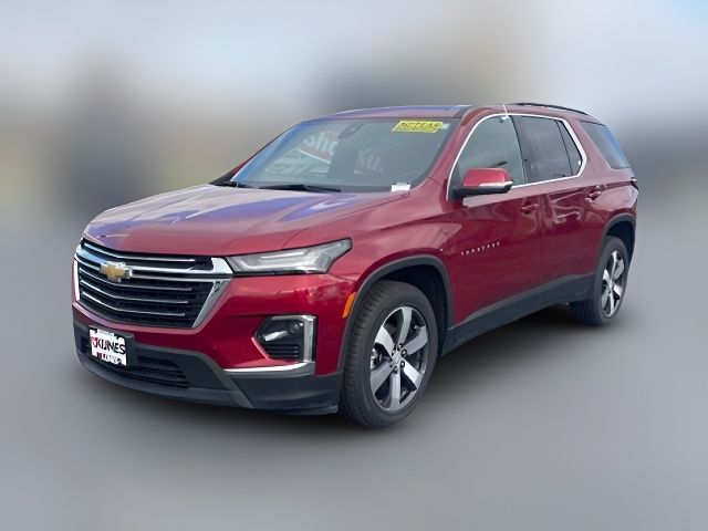 2022 Chevrolet Traverse LT Leather