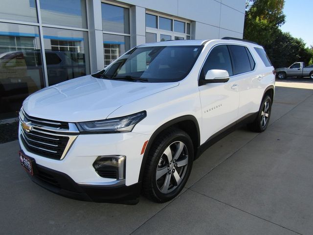 2022 Chevrolet Traverse LT Leather