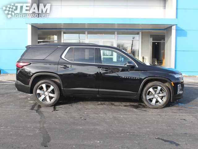 2022 Chevrolet Traverse LT Leather