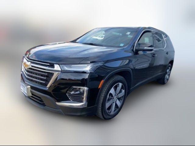 2022 Chevrolet Traverse LT Leather