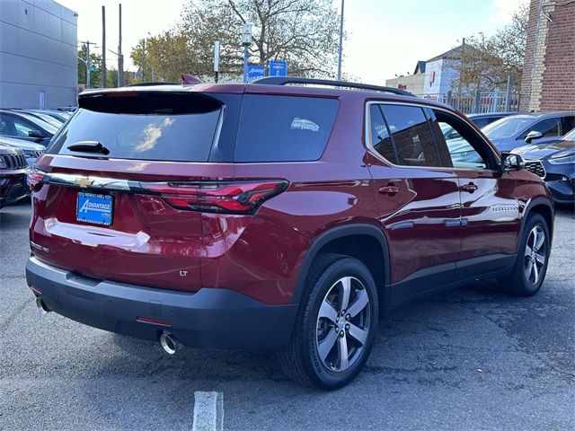 2022 Chevrolet Traverse LT Leather