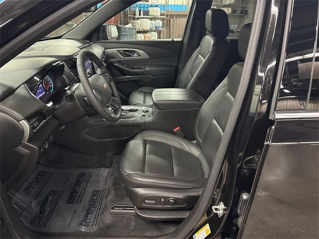 2022 Chevrolet Traverse LT Leather