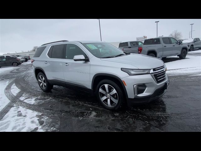 2022 Chevrolet Traverse LT Leather