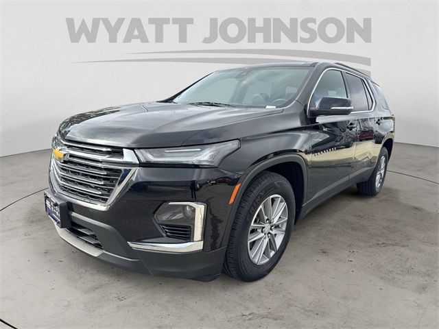 2022 Chevrolet Traverse LT Leather