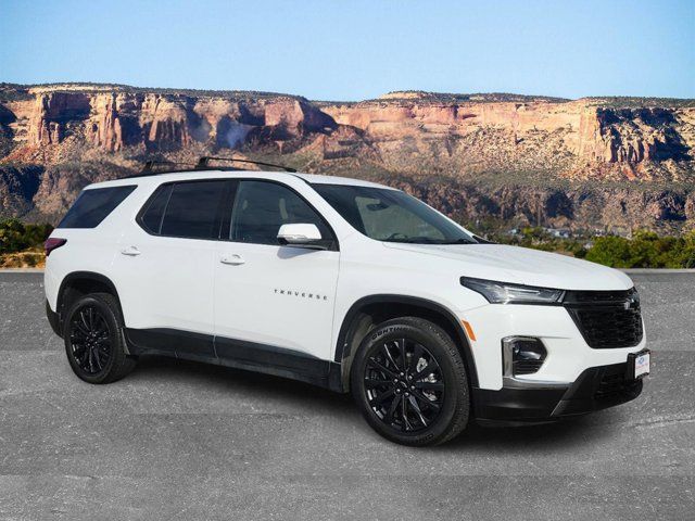 2022 Chevrolet Traverse RS