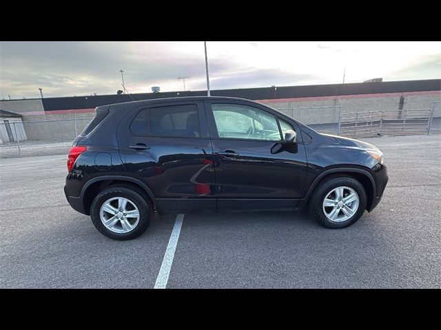 2022 Chevrolet Trax LS