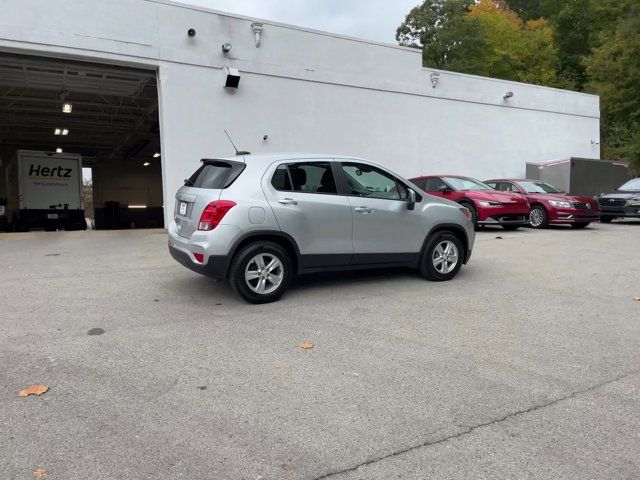 2022 Chevrolet Trax LS