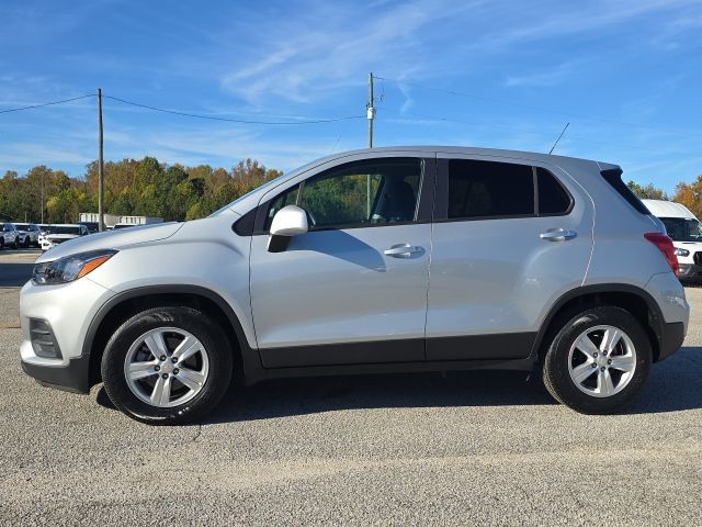 2022 Chevrolet Trax LS