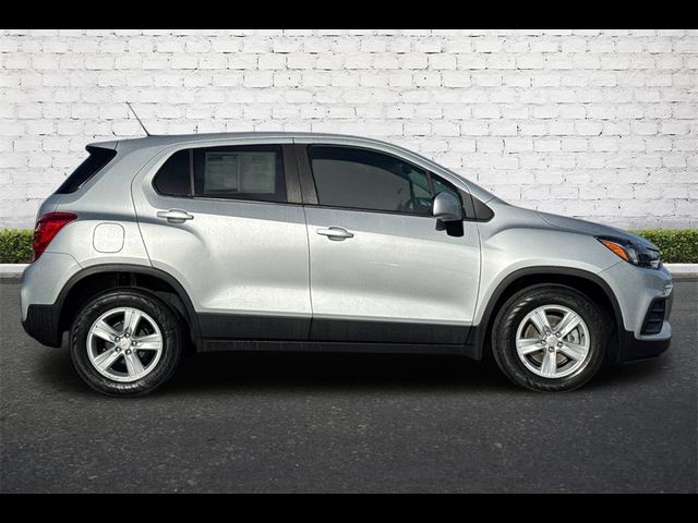 2022 Chevrolet Trax LS