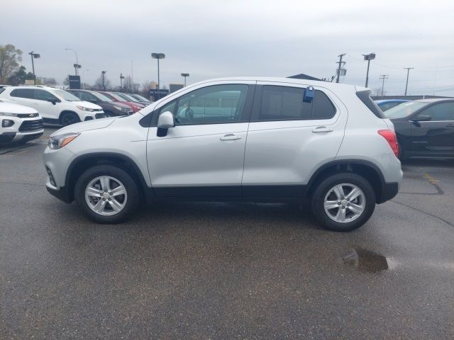 2022 Chevrolet Trax LS