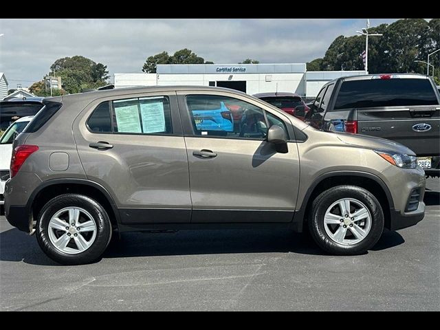 2022 Chevrolet Trax LS