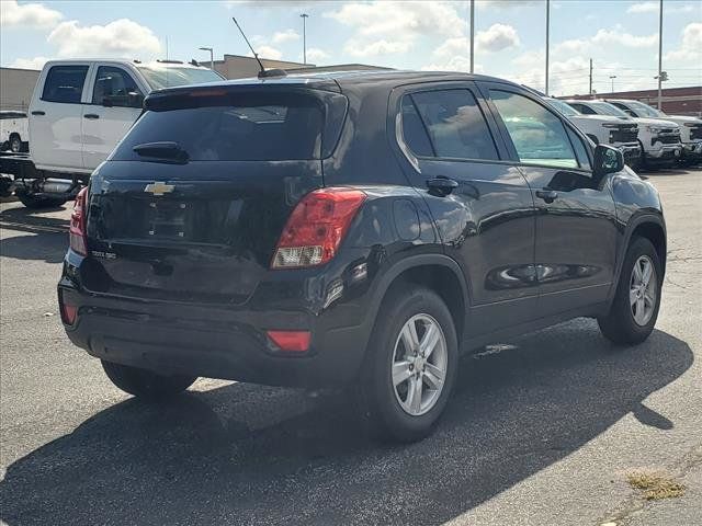 2022 Chevrolet Trax LS