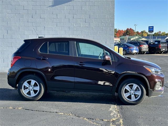 2022 Chevrolet Trax LS