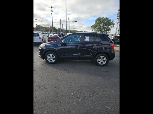 2022 Chevrolet Trax LS