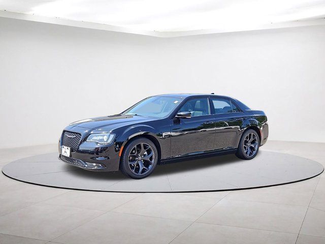 2022 Chrysler 300 300S