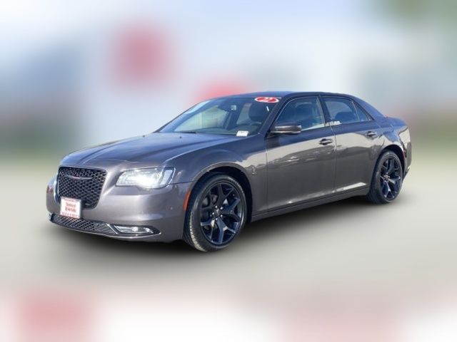 2022 Chrysler 300 300S