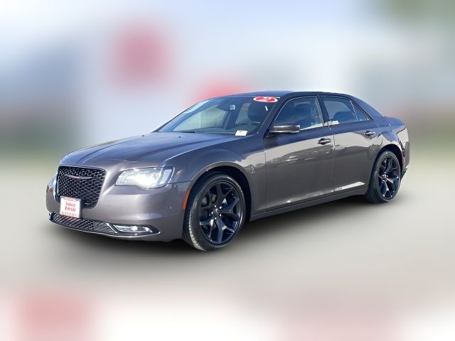 2022 Chrysler 300 300S