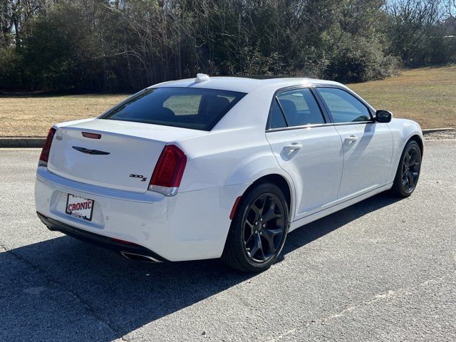 2022 Chrysler 300 300S