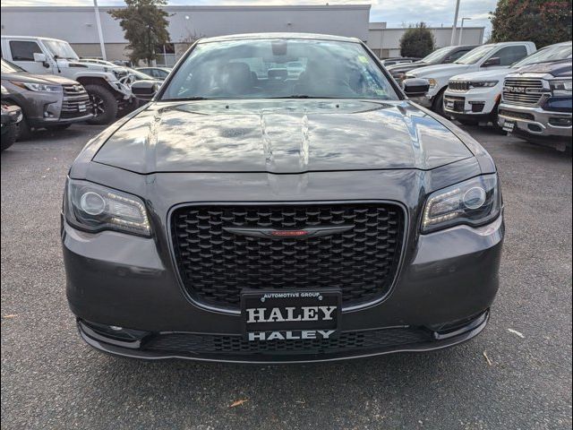 2022 Chrysler 300 300S