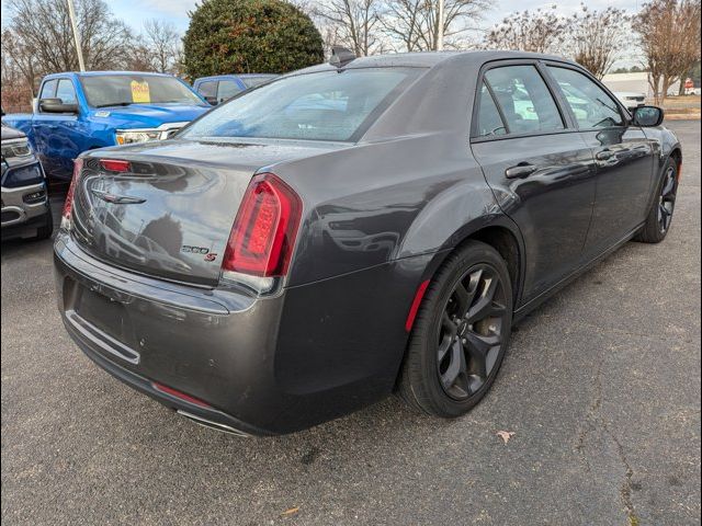 2022 Chrysler 300 300S