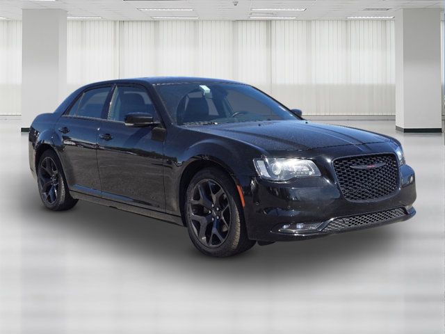 2022 Chrysler 300 300S