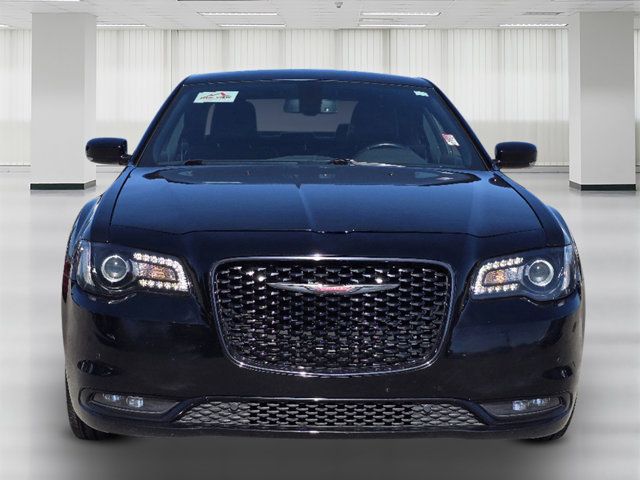 2022 Chrysler 300 300S