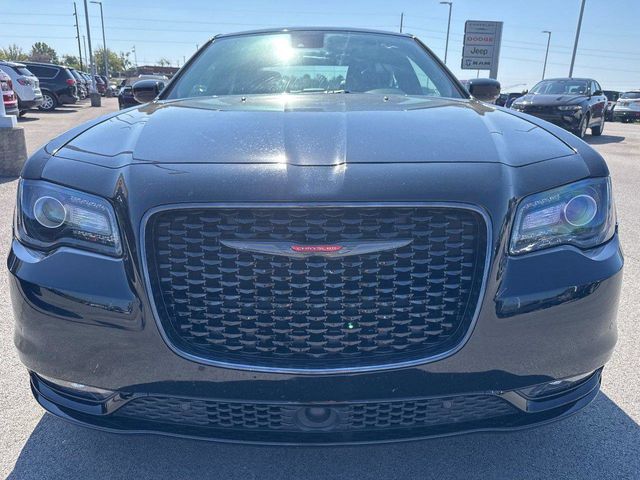 2022 Chrysler 300 300S