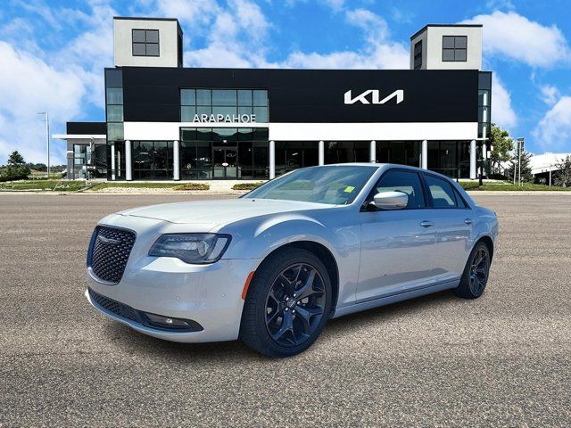 2022 Chrysler 300 300S