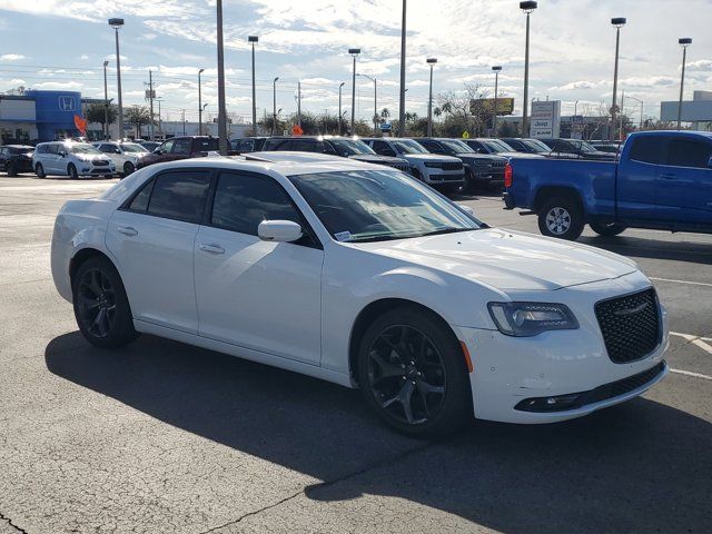 2022 Chrysler 300 300S