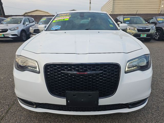 2022 Chrysler 300 300S