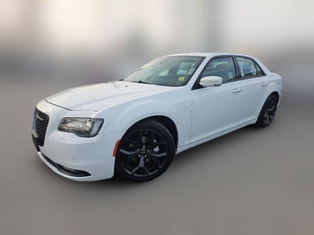 2022 Chrysler 300 300S