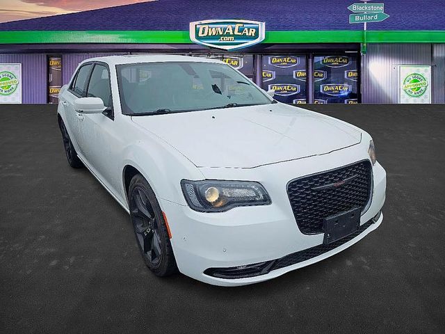 2022 Chrysler 300 300S