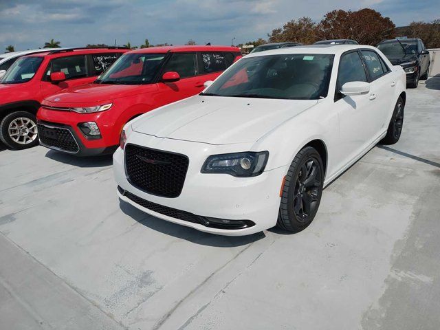 2022 Chrysler 300 300S