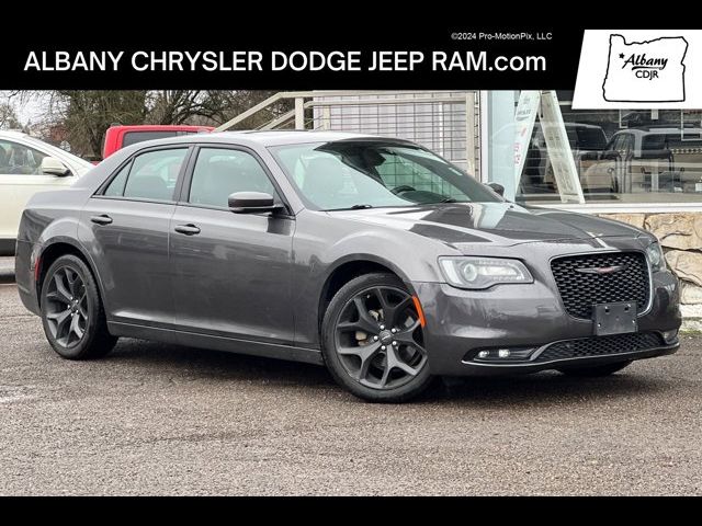 2022 Chrysler 300 300S