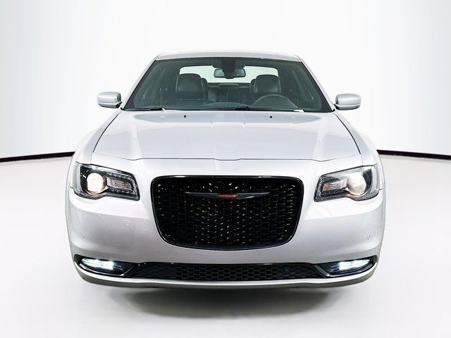 2022 Chrysler 300 300S