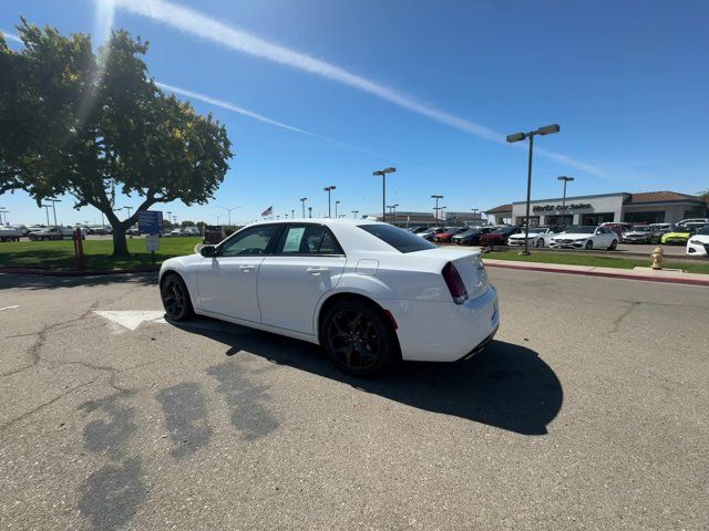 2022 Chrysler 300 300S