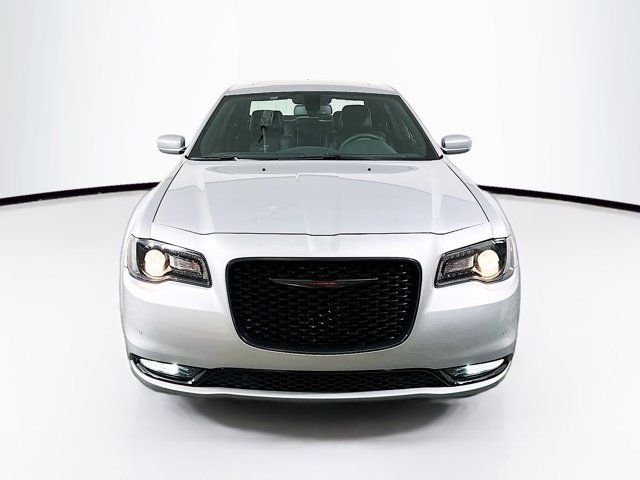 2022 Chrysler 300 300S