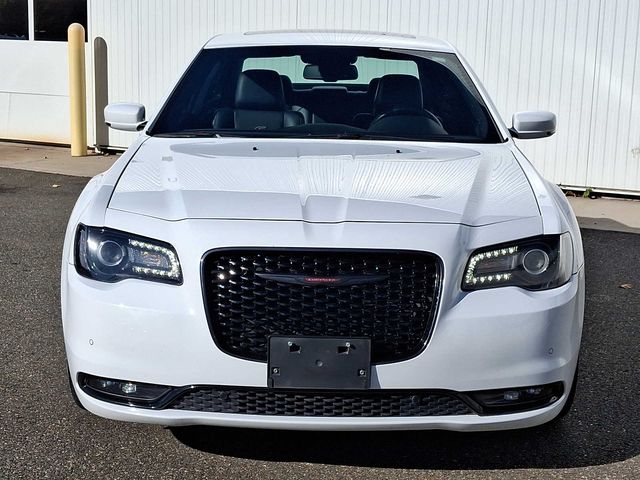 2022 Chrysler 300 300S