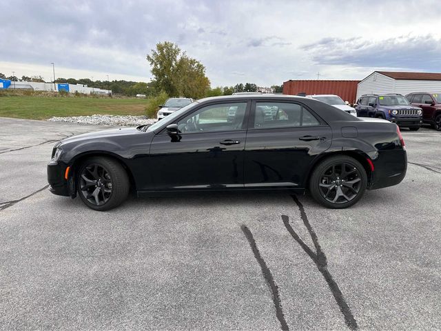 2022 Chrysler 300 300S