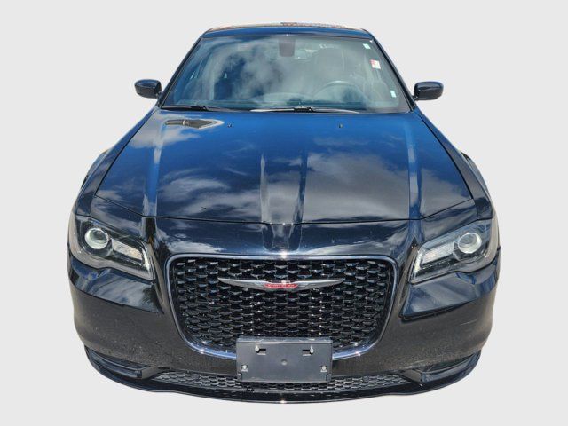 2022 Chrysler 300 300S