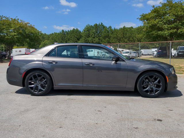 2022 Chrysler 300 300S