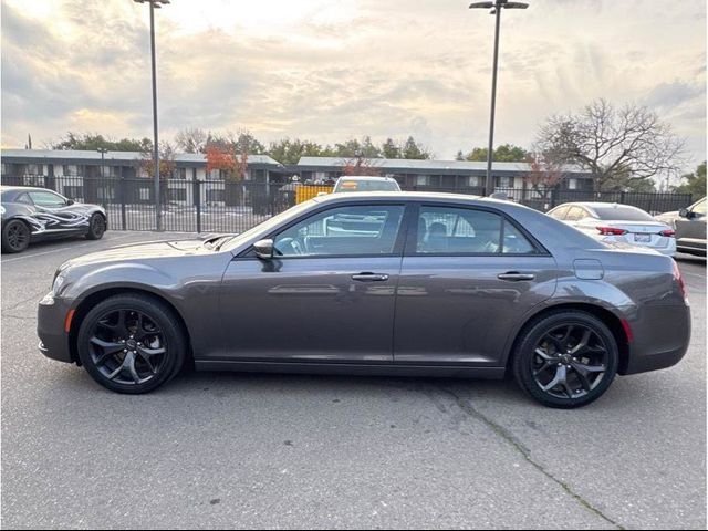 2022 Chrysler 300 300S