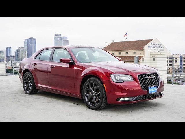 2022 Chrysler 300 300S