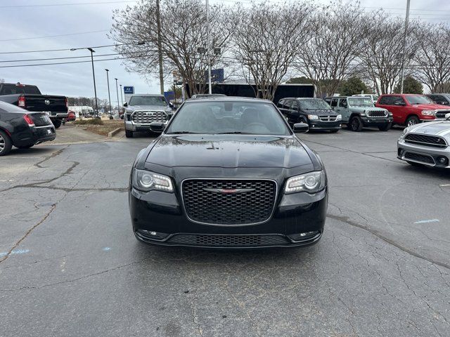 2022 Chrysler 300 300S