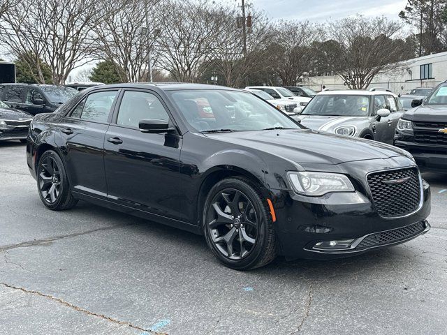 2022 Chrysler 300 300S