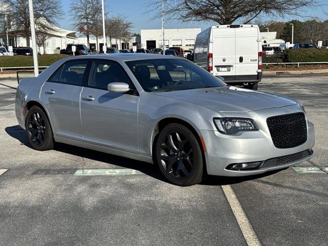 2022 Chrysler 300 300S